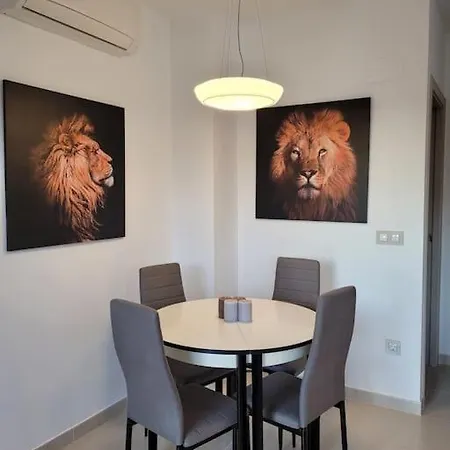 Adosado Acogedor Busot Alicante