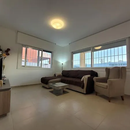 Adosado Acogedor Busot Feriehus *